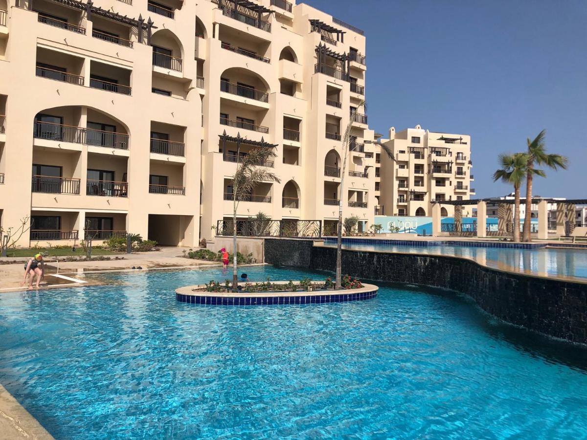 شقة Stylish Pool View Studio In Al Dau Heights الغردقة المظهر الخارجي الصورة